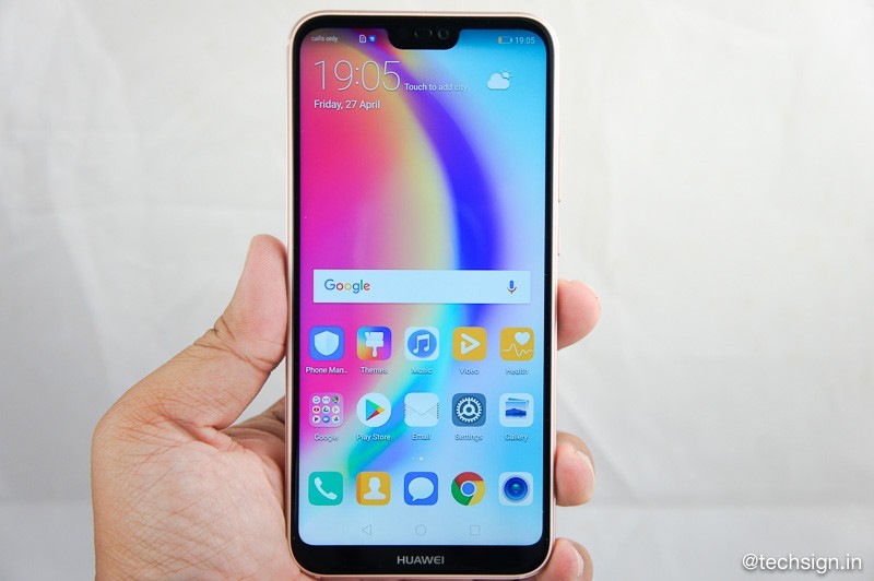 Ảnh thực tế Huawei Nova 3e hồng (Sakura Pink)