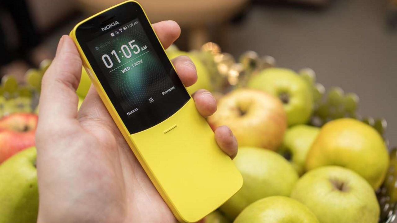 Nokia 8110 màu vàng đã có mặt ở Việt Nam