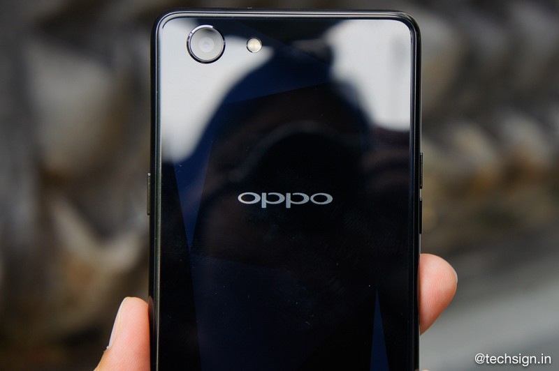 OPPO F7 Youth chính thức lên kệ giá 6,5 triệu đồng