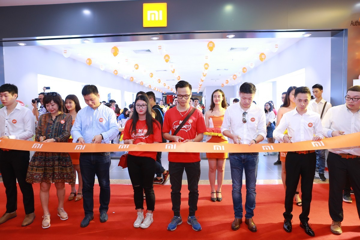 Xiaomi chính thức mở Mi Store đầu tiên tại Hà Nội