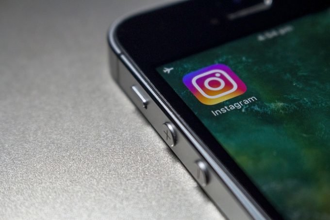 Instagram cập nhật tính năng chat video, kênh chủ đề ưa thích