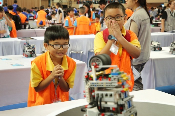 Samsung phối hợp tổ chức cuộc thi Robotacon WRO 2018 và First Lego League