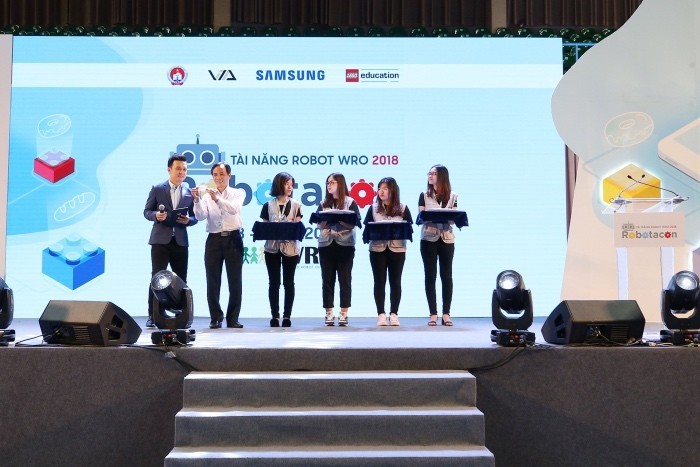 Samsung phối hợp tổ chức cuộc thi Robotacon WRO 2018 và First Lego League