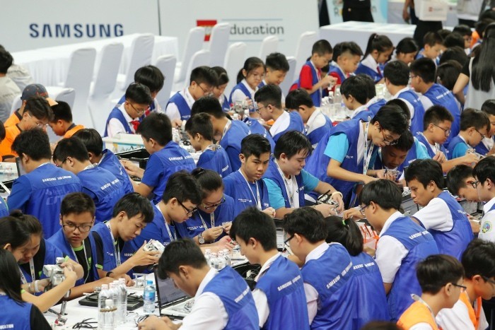 Samsung phối hợp tổ chức cuộc thi Robotacon WRO 2018 và First Lego League