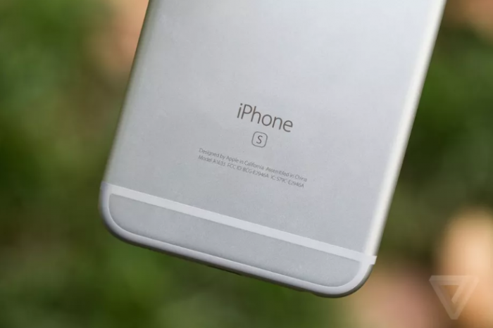 Apple tiết lộ giá thay pin mới cho iPhone bắt đầu từ 2019