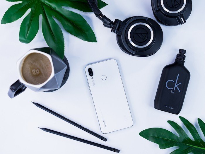 Huawei Nova 3i có thêm bản trắng ngọc trai