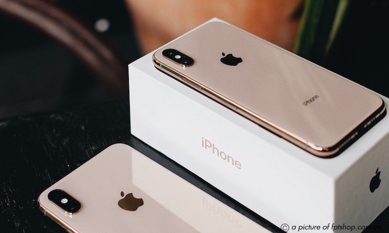 Đặt trước iPhone XS, XS Max, XR tại FPT Shop được 2 năm bảo hành