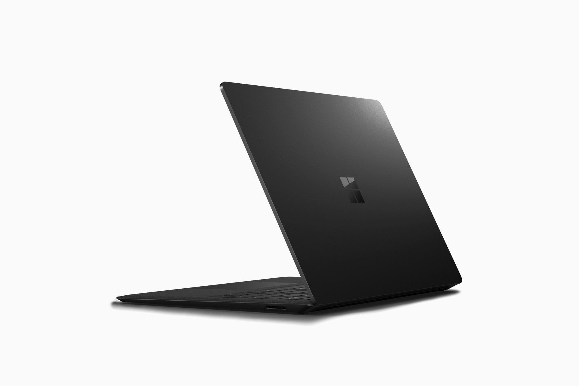 Surface Laptop 2 và Surface Pro có thể bị lược bớt cổng USB-C