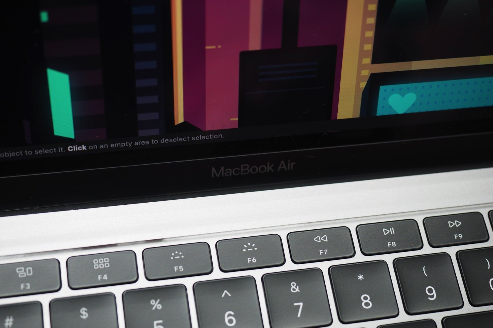 Trên tay MacBook Air 2018: thanh thoát nhưng đầy sức mạnh