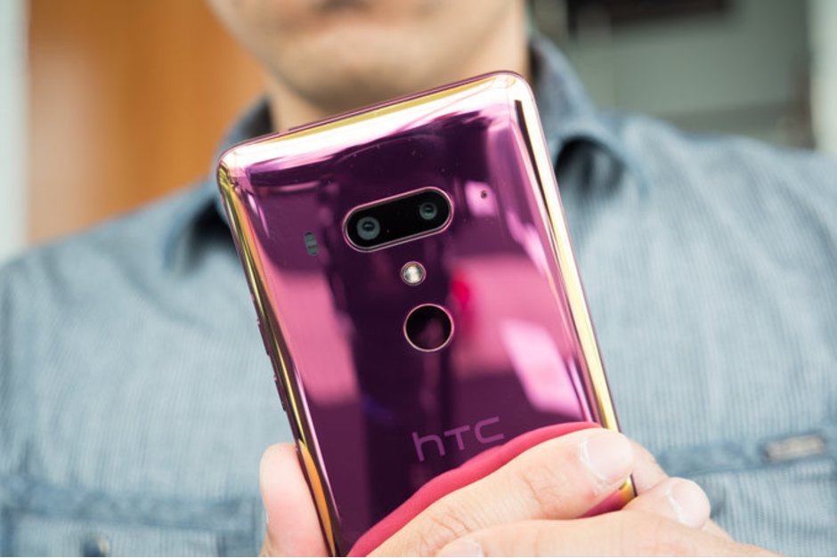 HTC U12+ sẽ không có "người nối dõi"