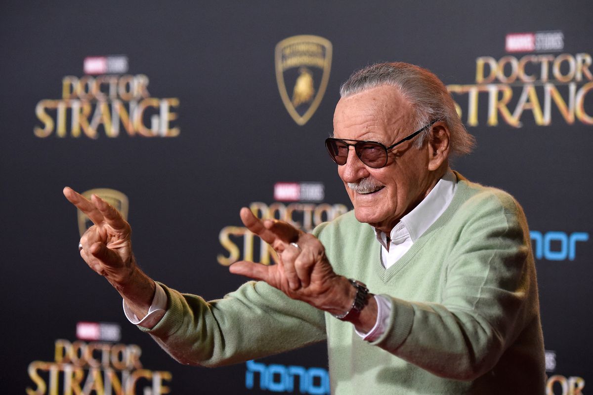 Stan Lee qua đời ở tuổi 95