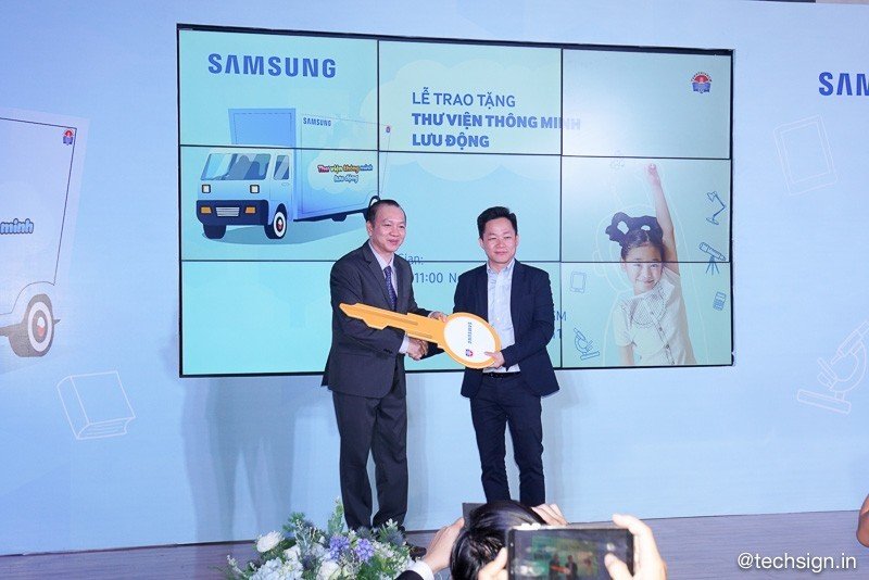 Samsung ra mắt thư viện thông minh lưu động