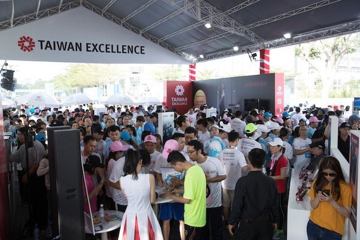 Taiwan Excellence tài trợ sự kiện HCMC Marathon 2019