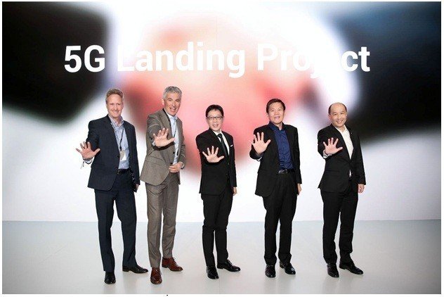 OPPO ra mắt công nghệ 5G và zoom lossless 10x trong sự kiện Innovation Event 2019