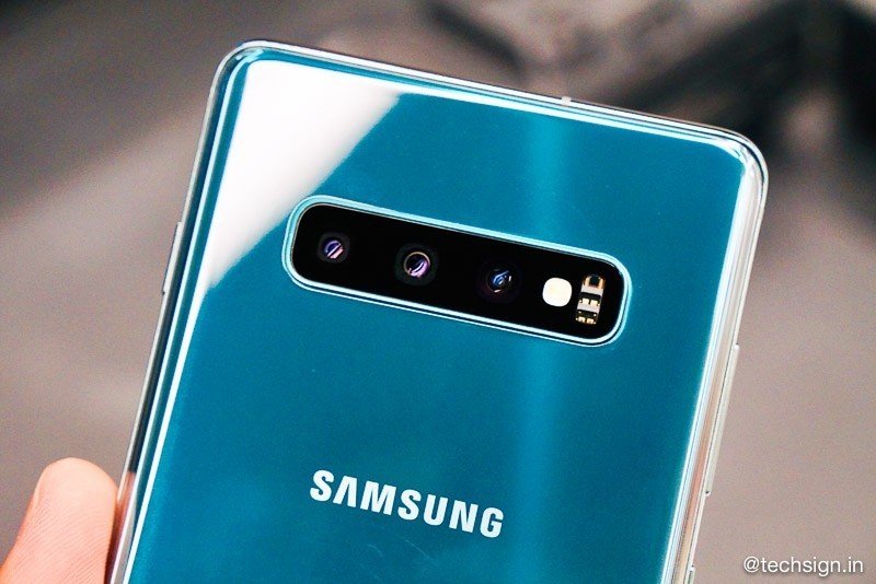 Trên tay sớm Samsung Galaxy S10 / S10 Plus: máy mỏng nhẹ, màn hình rất đẹp