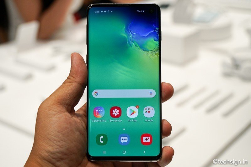 Trên tay sớm Samsung Galaxy S10 / S10 Plus: máy mỏng nhẹ, màn hình rất đẹp