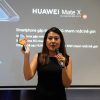 Smartphone màn hình gập Huawei Mate X xuất hiện tại Việt Nam