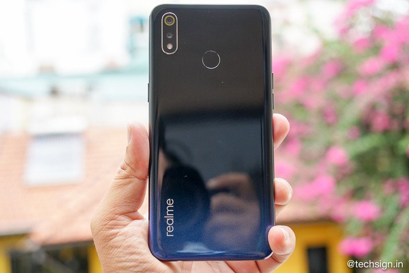 Trên tay smartphone Realme 3 sắp ra mắt tại Việt Nam