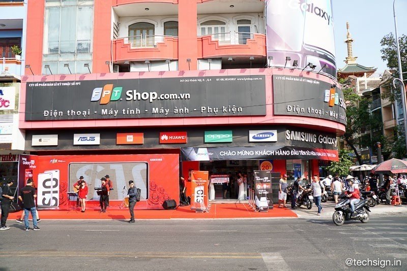 FPT Shop mở bán Samsung Galaxy S10 | S10+