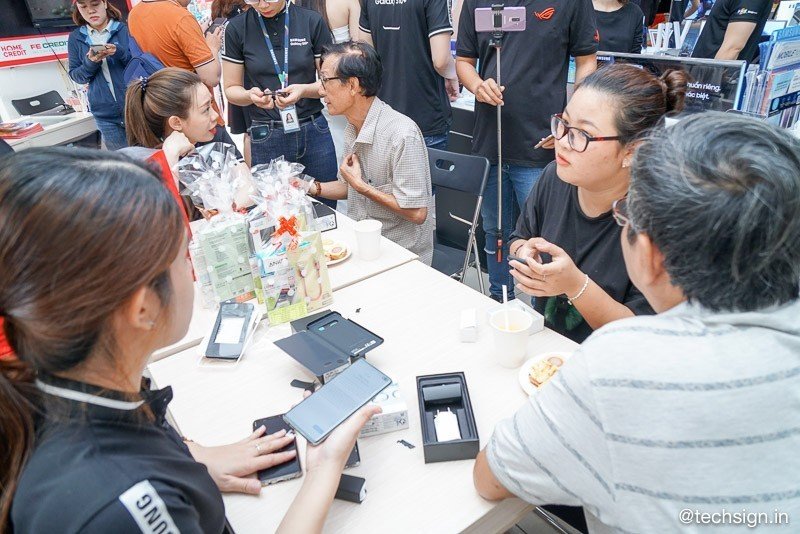 FPT Shop mở bán Samsung Galaxy S10 | S10+