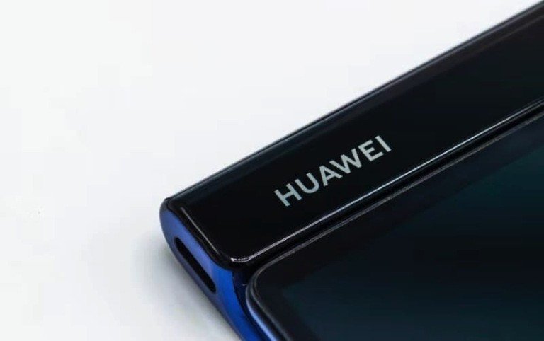 Huawei tiết lộ đang phát triển hệ điều hành riêng, tránh phụ thuộc vào Android