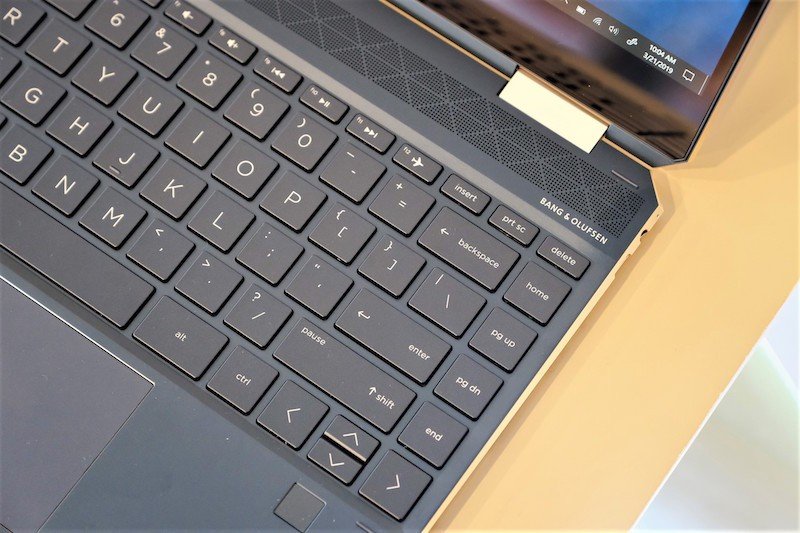 Ra mắt laptop đa chế độ HP Spectre x360 và EliteBook x360 1040 G5