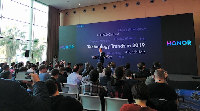 Chiến lược thương hiệu kép của Huawei và Honor năm 2019