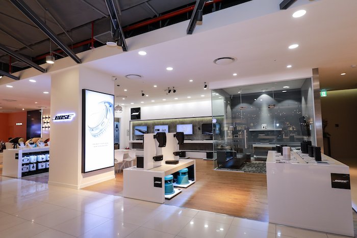 Khai trương Bose Store đầu tiên tại Hà Nội.