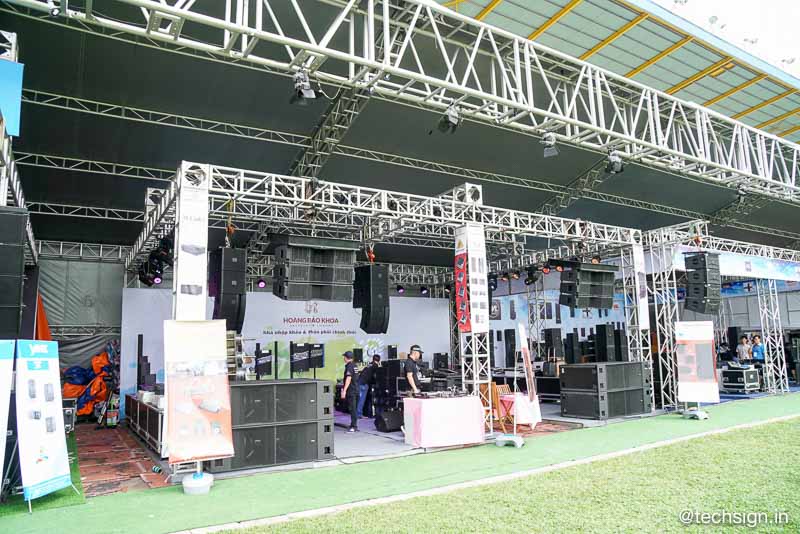 Một vòng triển lãm Plase Show 2019