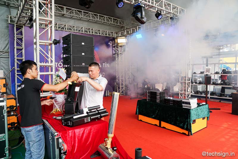 Một vòng triển lãm Plase Show 2019