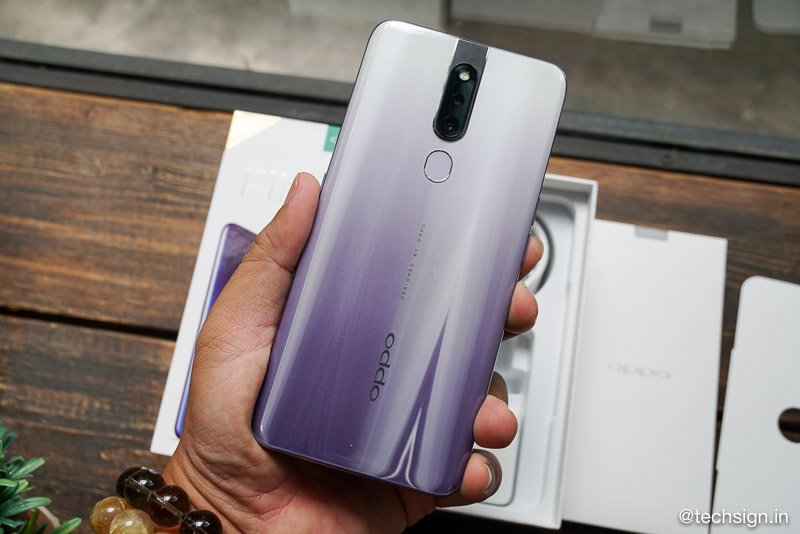 Trên tay OPPO F11 Pro xám tinh vân: màu đẹp, khả năng lưu trữ tăng