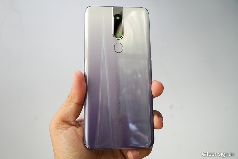 Trên tay OPPO F11 Pro xám tinh vân: màu đẹp, khả năng lưu trữ tăng