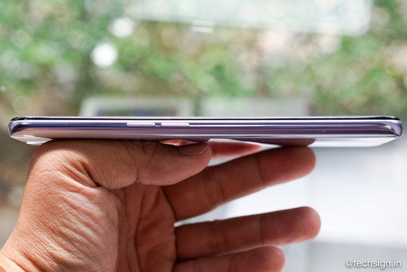 Trên tay OPPO F11 Pro xám tinh vân: màu đẹp, khả năng lưu trữ tăng