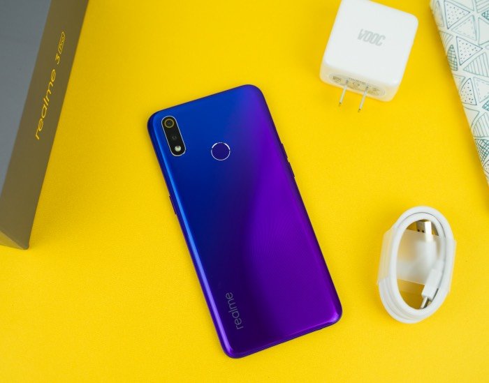 Realme 3 Pro lên kệ tại Việt Nam từ ngày 22/6 có giá bao nhiêu?