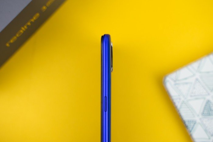 Realme 3 Pro lên kệ tại Việt Nam từ ngày 22/6 có giá bao nhiêu?