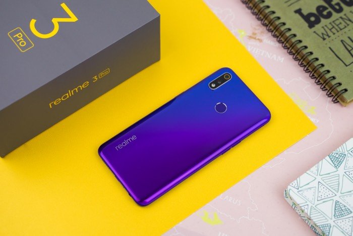 Realme 3 Pro lên kệ tại Việt Nam từ ngày 22/6 có giá bao nhiêu?