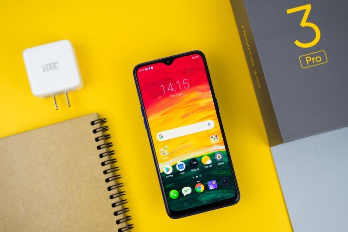 Realme 3 Pro lên kệ tại Việt Nam từ ngày 22/6 có giá bao nhiêu?