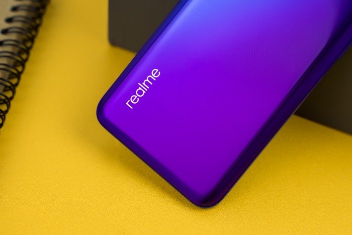 Realme 3 Pro lên kệ tại Việt Nam từ ngày 22/6 có giá bao nhiêu?