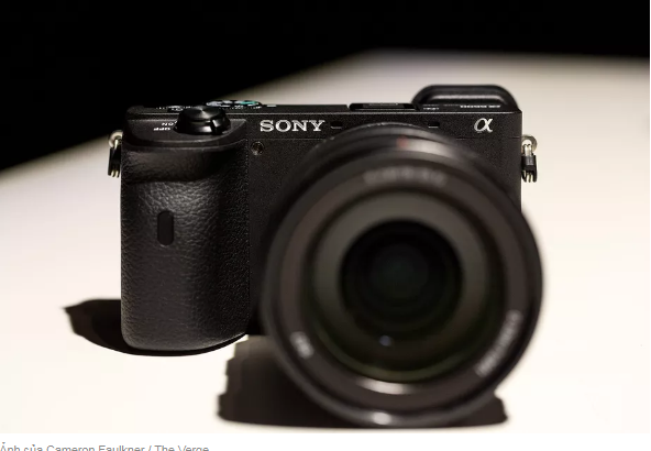 Ra mắt Sony A6600 và A6100, khả năng lấy nét siêu nhanh