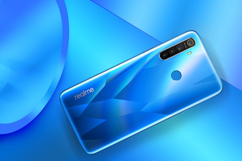 Realme 5 và 5 Pro với 4 camera ra mắt tại Ấn Độ