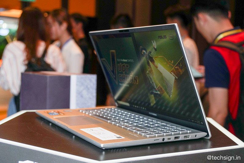 ASUS VivoBook S15/S14 ra mắt, nhiều màu, camera 3D hồng ngoại