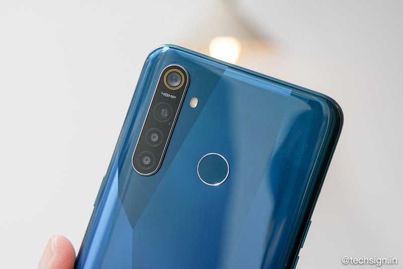 Realme 5 Pro cũng sẽ bán vào ngày 3/10