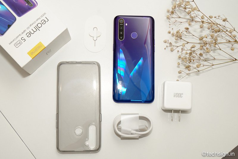 Realme 5 Pro cũng sẽ bán vào ngày 3/10