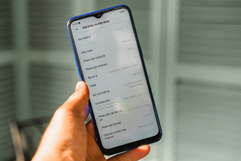 Realme 5 ra mắt, màn hình lớn, pin 5.000mAh, giá dưới 5 triệu