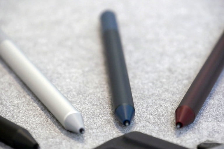 Surface Pen mới của Microsoft có thể hỗ trợ sạc không dây