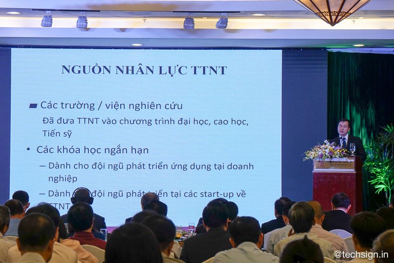 Ủy ban nhân dân TP.HCM tổ chức hội thảo trí tuệ nhân tạo