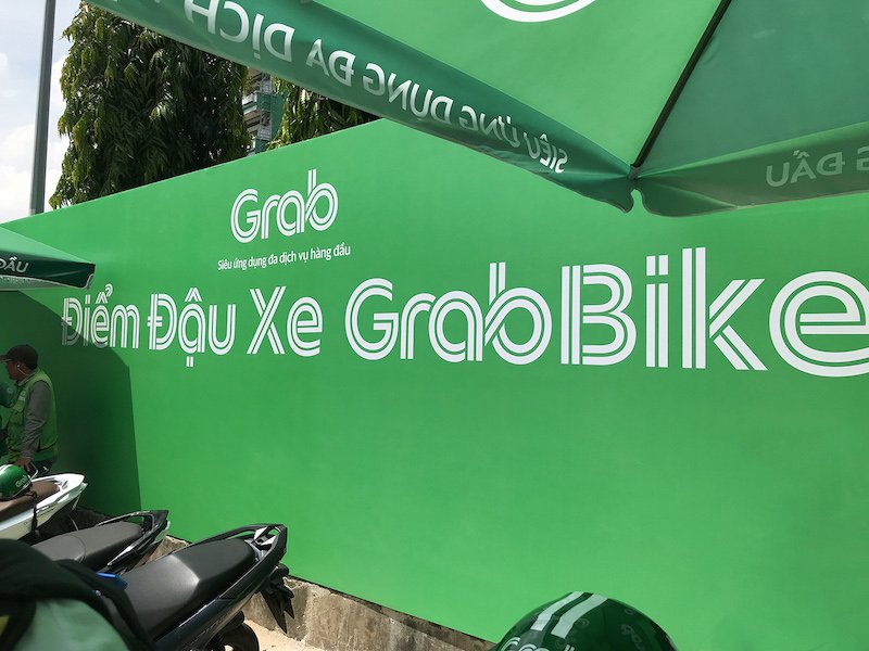 Grab thử nghiệm khu vực đón trả khách GrabBike tại Bến xe Miền Đông