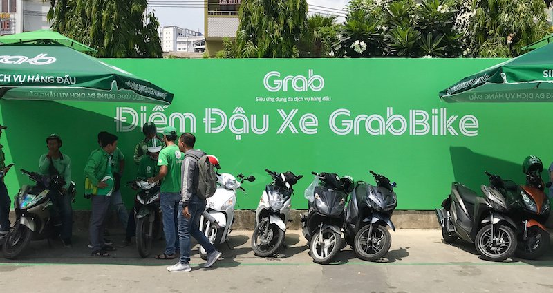 Grab thử nghiệm khu vực đón trả khách GrabBike tại Bến xe Miền Đông