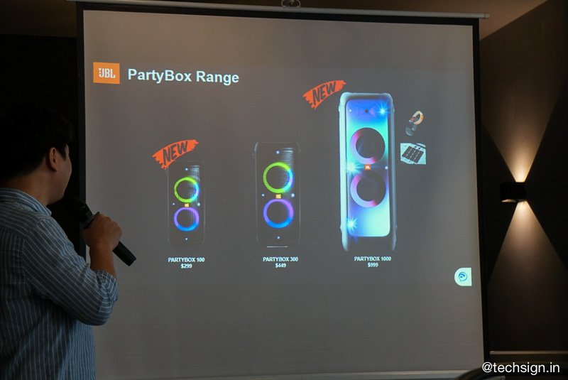 JBL giới thiệu tai nghe True Wireless và loa PartyBox mới