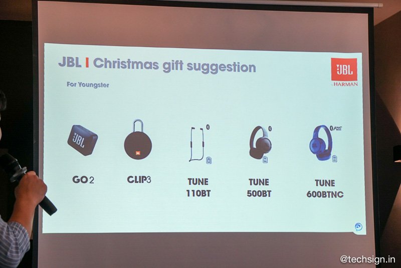 JBL giới thiệu tai nghe True Wireless và loa PartyBox mới